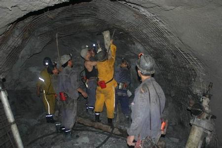 桐城工程爆破中的危险因素分析以及应对工程爆破危险的措施